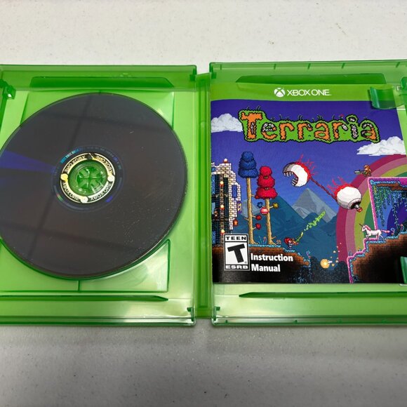 Xbox One: Terraria - Preowned - 1837 - Picture 3 of 4